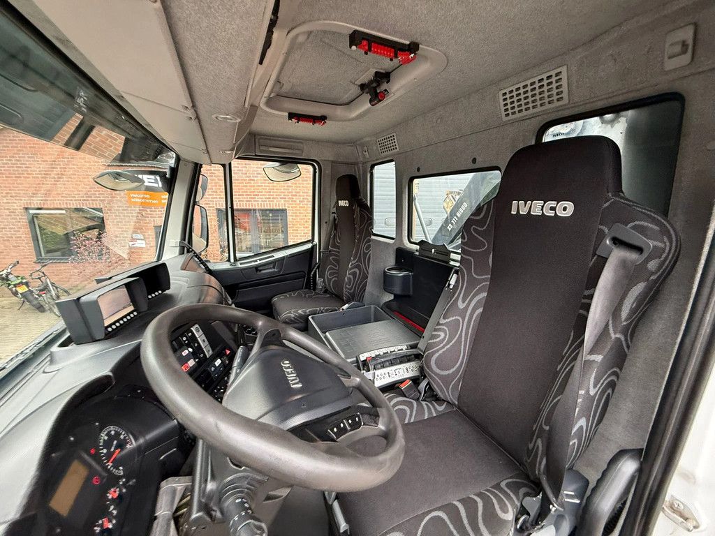 Iveco Trakker 360 2 Zijdige kipper 4x4 HIAB Kraan NL Truck 315.680KM! Top condition