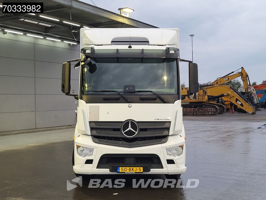 Mercedes Antos Antos 1924 4X2 19t NL-Truck 2000kg Ladebordwand Automatic Euro 6