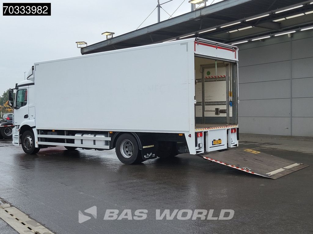 Mercedes Antos Antos 1924 4X2 19t NL-Truck 2000kg Ladebordwand Automatic Euro 6