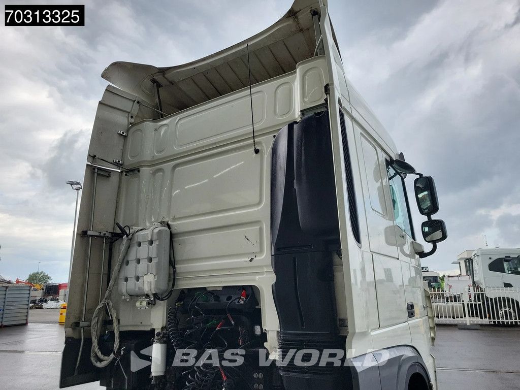 DAF XF 480 4X2 2x Tanks Mega Standklima