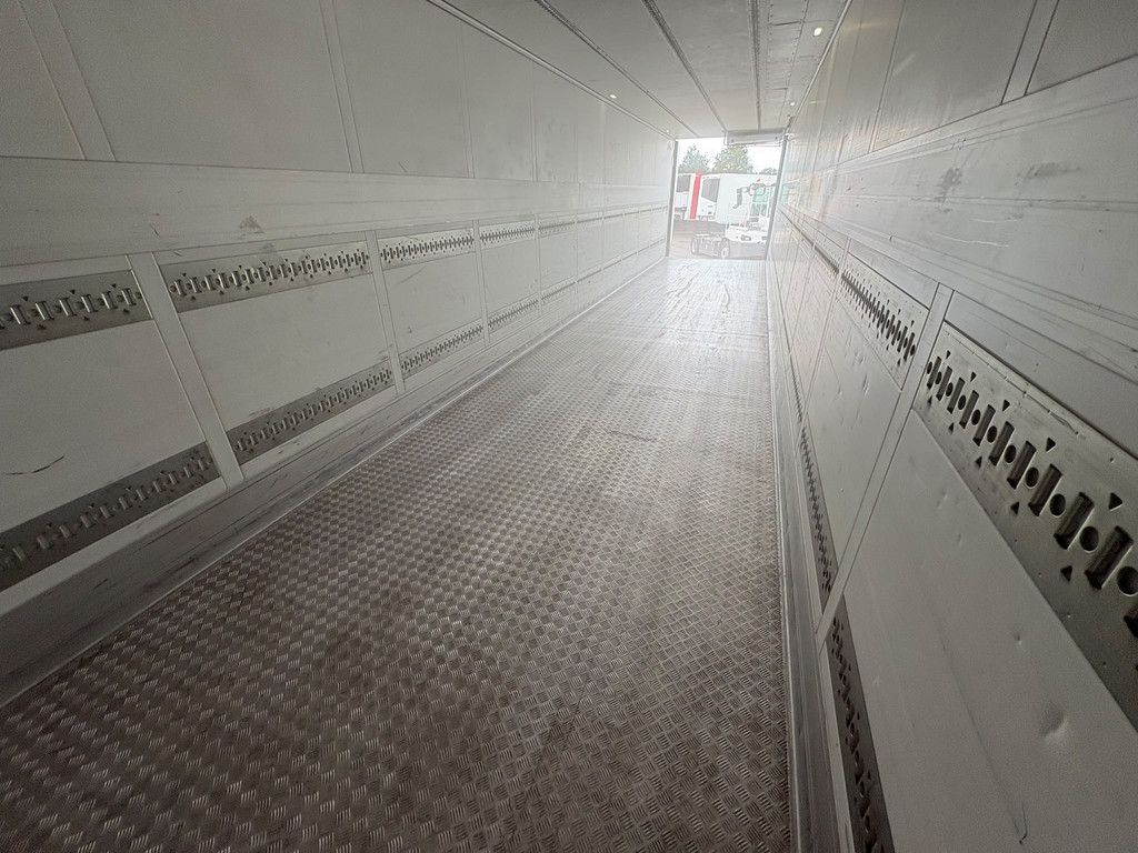 Schmitz Cargobull N/A Thermo King SLXi Multi temp Spectrum NL Trailer APK/TUV 07-2027
