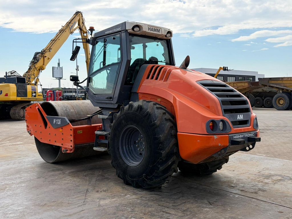 Hamm H13i