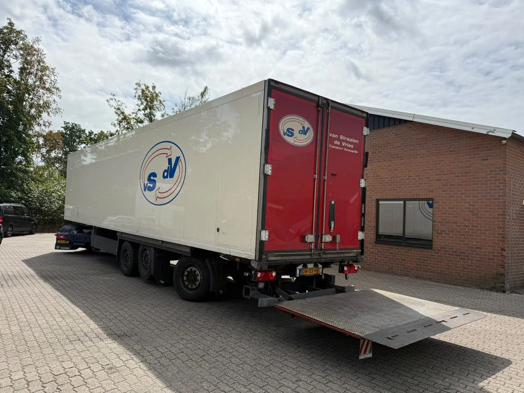 Schmitz Cargobull Thermo King SLXe Spectrum dakschade! Multi temp Stuuras