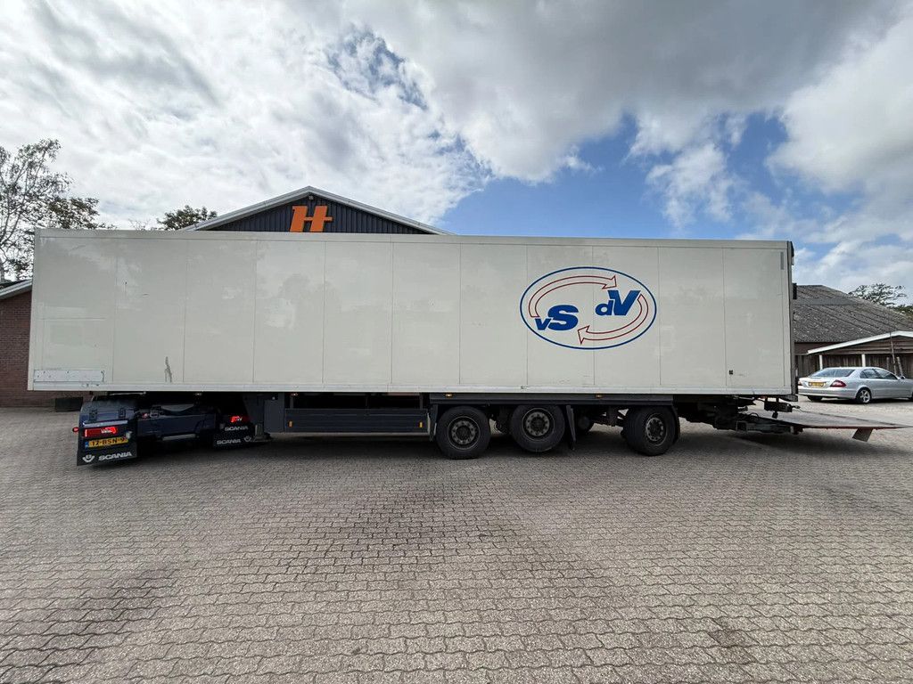 Schmitz Cargobull Thermo King SLXe Spectrum dakschade! Multi temp Stuuras
