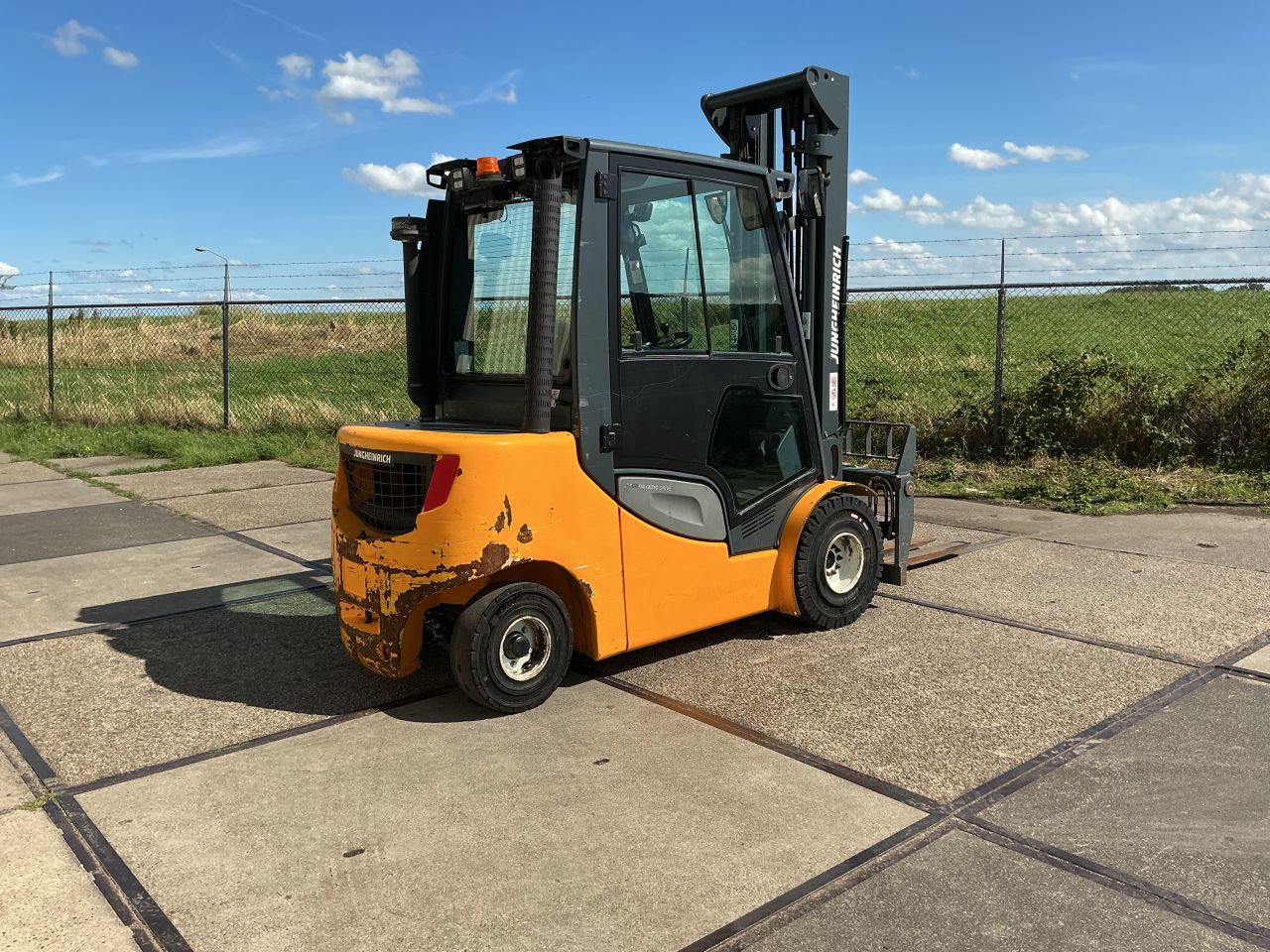 Te koop Heftruck Jungheinrich DFG 430 S Diesel 2014