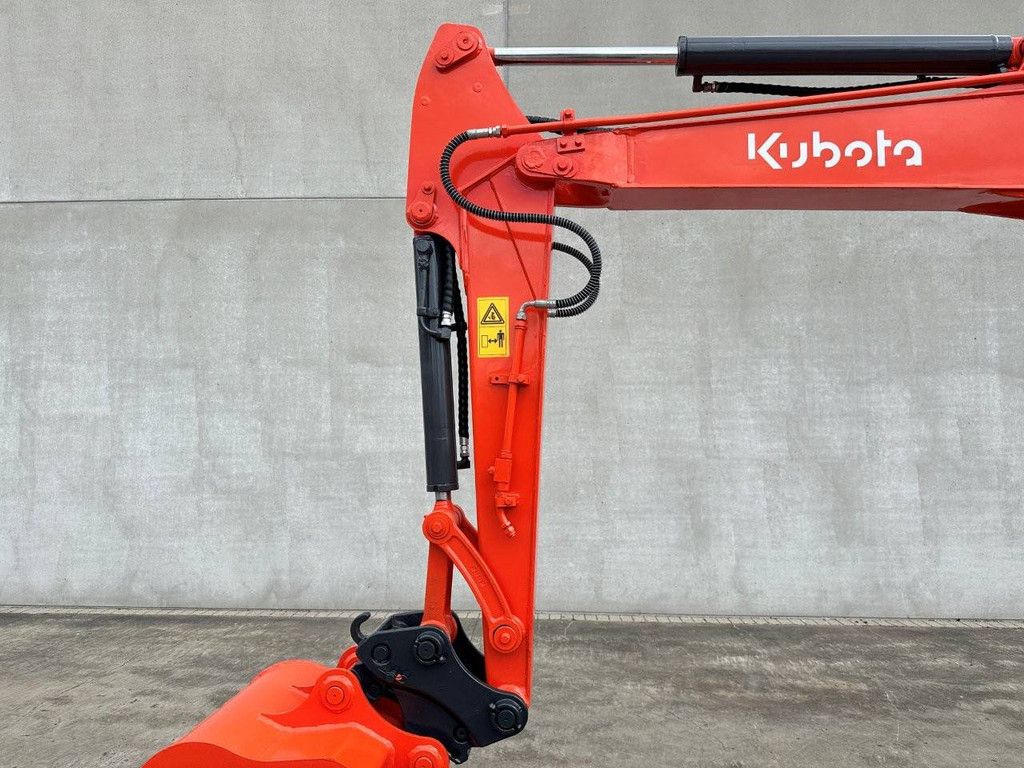 Raupenbagger Kubota KX155-3SZ Diesel 28,8 kW 2012