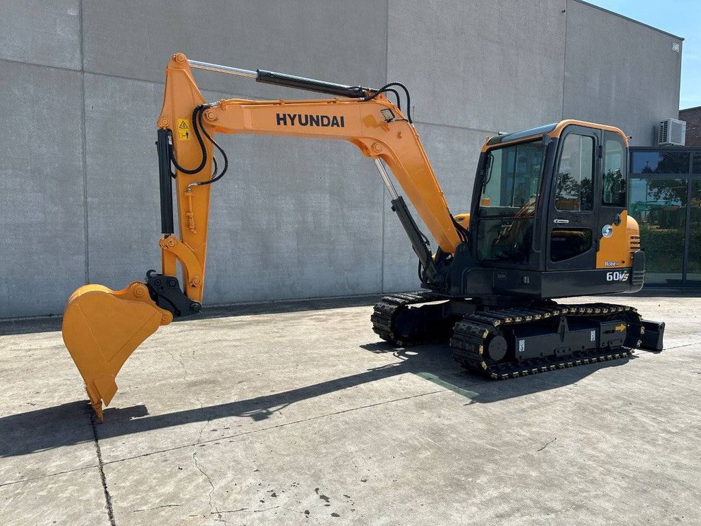 Raupenbagger Hyundai R60VS Diesel 40,5 kW 2019