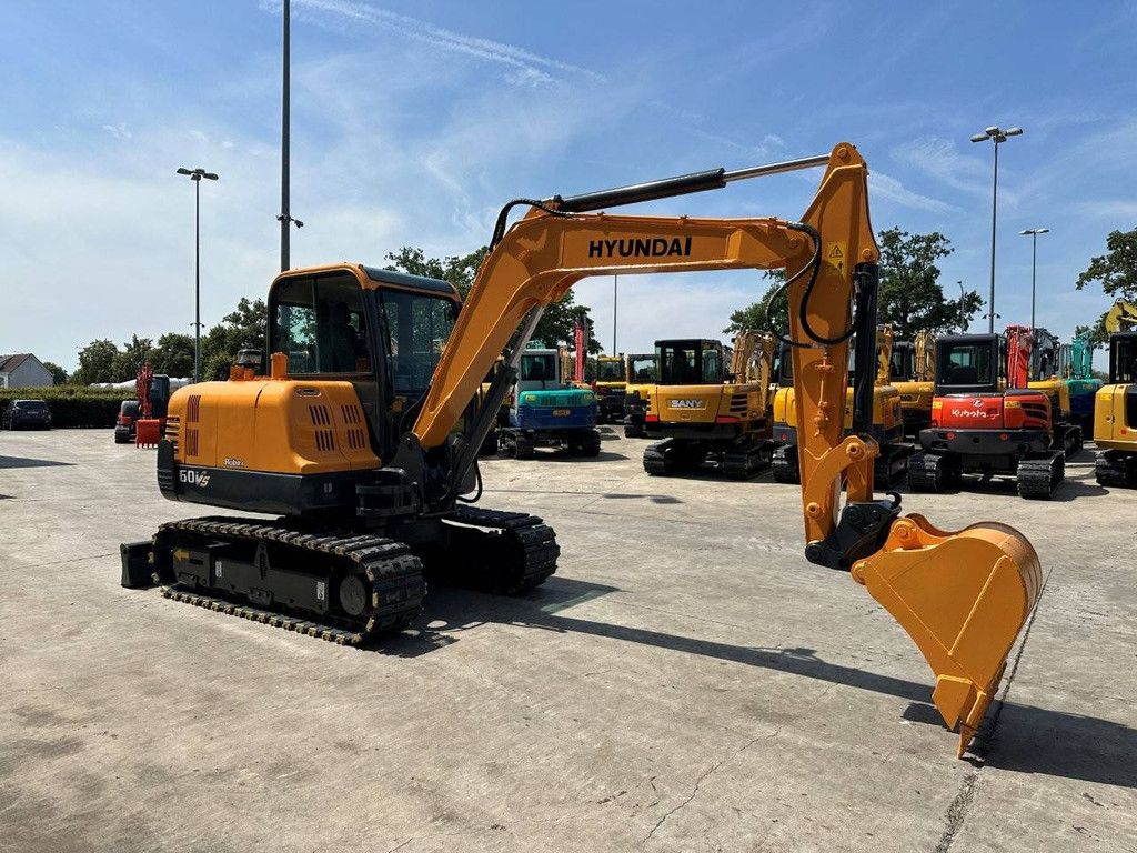 Raupenbagger Hyundai R60VS Diesel 40,5 kW 2019
