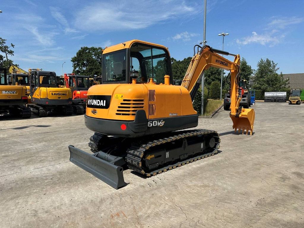 Raupenbagger Hyundai R60VS Diesel 40,5 kW 2019