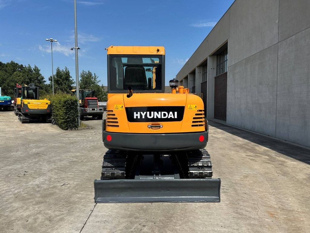 Raupenbagger Hyundai R60VS Diesel 40,5 kW 2019