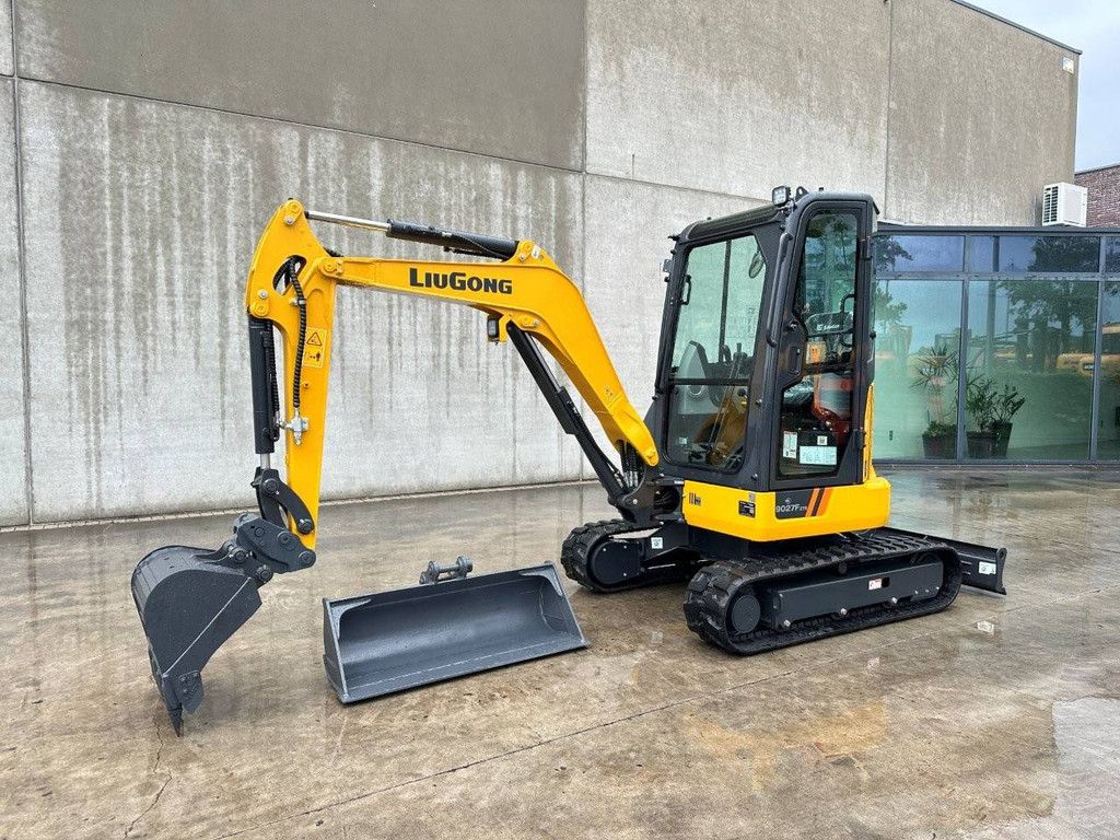 Rupsgraafmachine LiuGong 9027 FZTS Diesel 15.2kW 2026 Nieuw