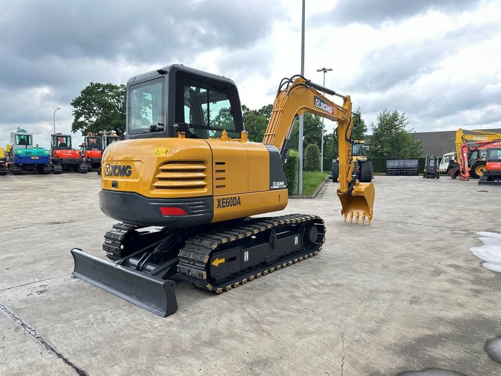 Raupenbagger XCMG XE60DA Diesel 35,9 kW 2022