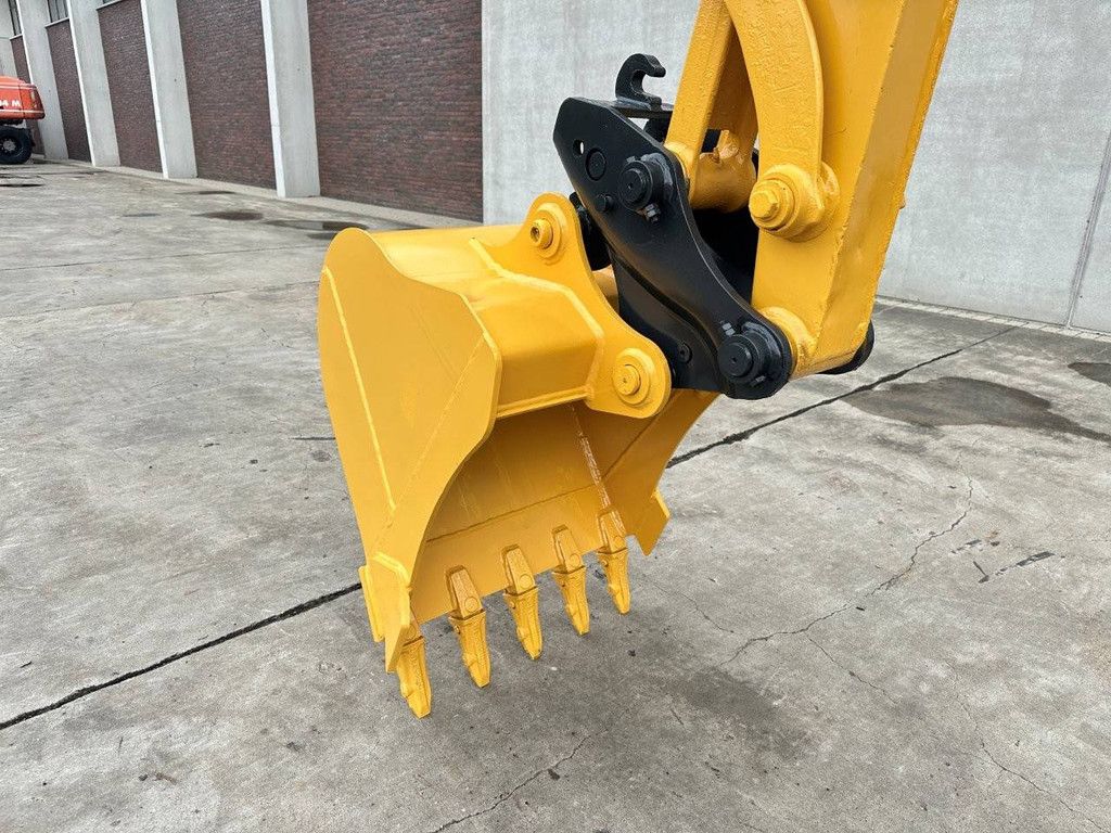 Raupenbagger Komatsu PC40MR-1 Diesel 29,4 kW 2010