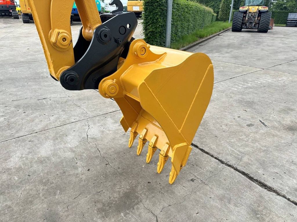 Raupenbagger Komatsu PC40MR-1 Diesel 29,4 kW 2010