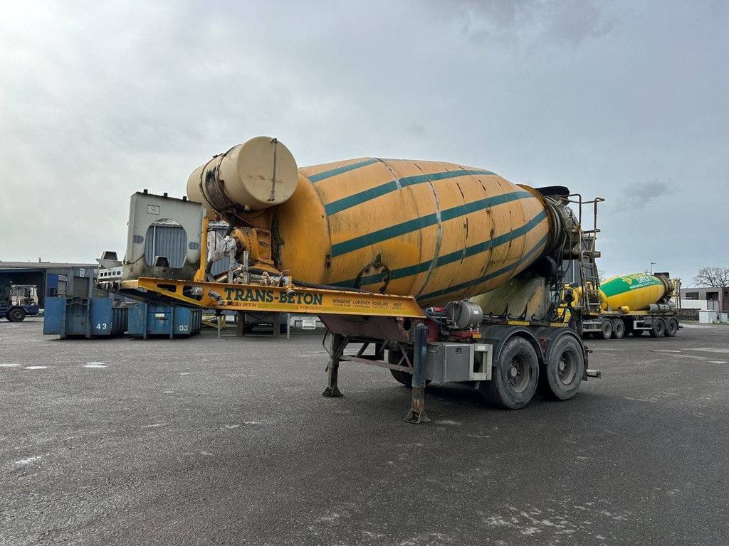 Concrete mixer MOL M1012 2015