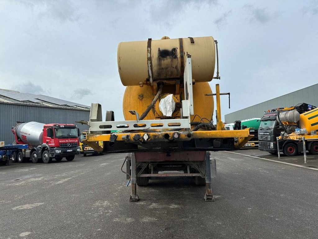 Concrete mixer MOL M1012 2015