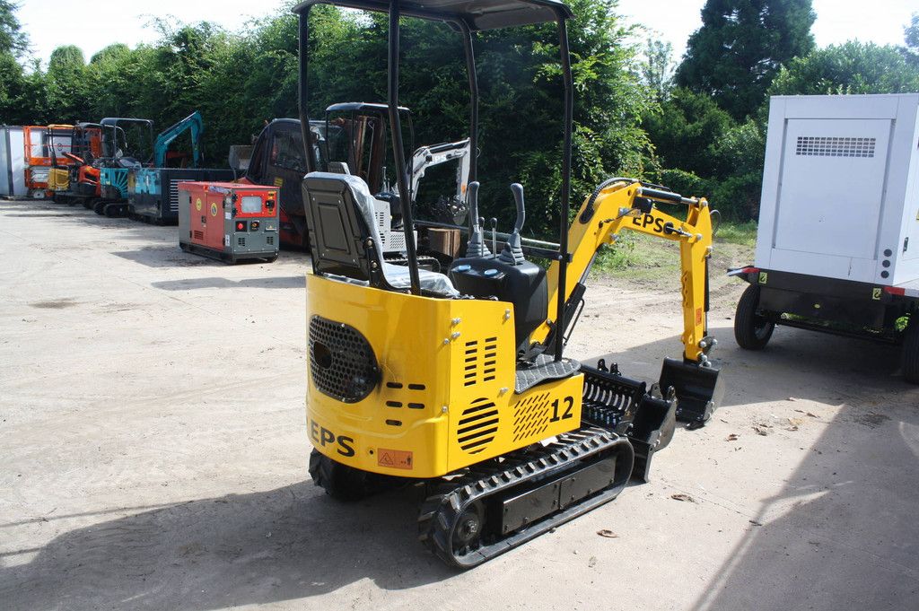 Nuoman EPS NM-E12 Diesel 7kW Minibagger, Neu, Vorführmodell