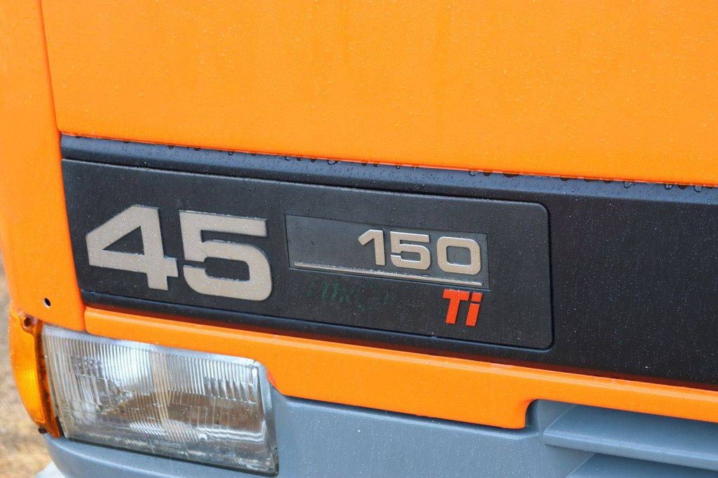 Flatbed truck/Machine transporter DAF AE45 Diesel 144hp 1999