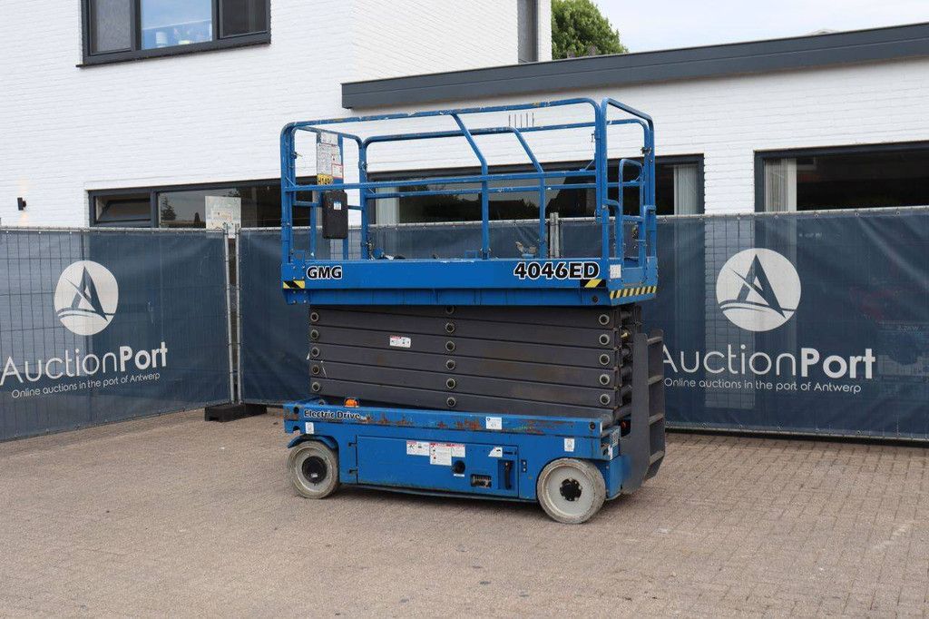 Scissor lift GMG 4046ED Electric 13.9m 350kg 2018