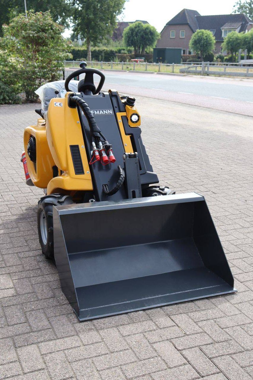 Hofmann H130 Skid Steer Loader Diesel 16.8kW 2026 New