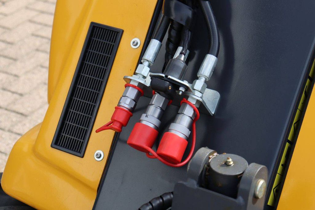 Hofmann H130 Skid Steer Loader Diesel 16.8kW 2026 New
