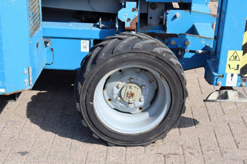 Scherenarbeitsbühne Genie GS4069 RT Diesel 363 kg 14,2 m 2014
