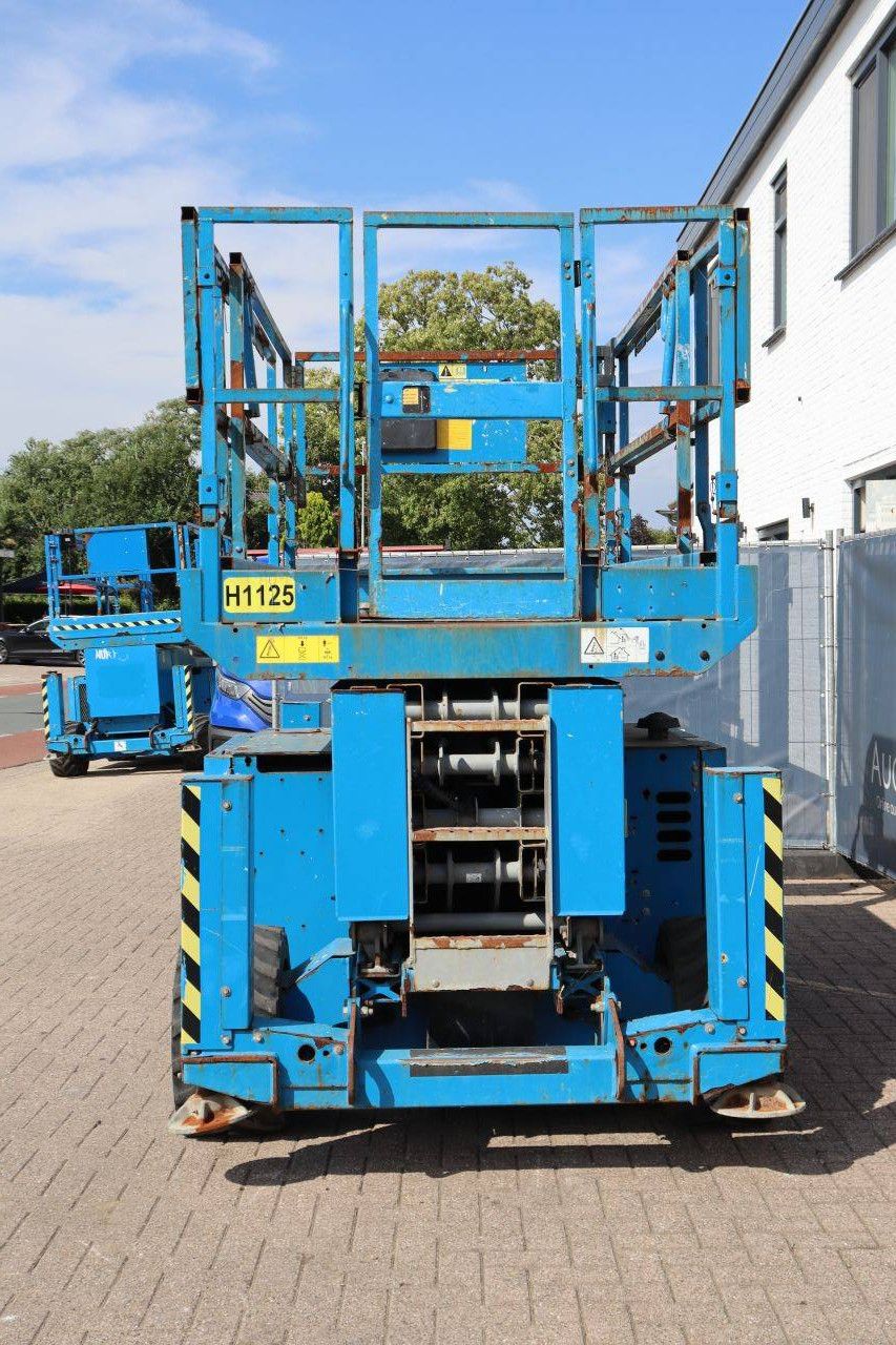 Scissor Lift Genie GS4069 RT Diesel 363kg 14m 2014