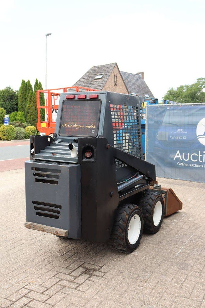 Skid steer loader Gehl SL1625 (Margin)