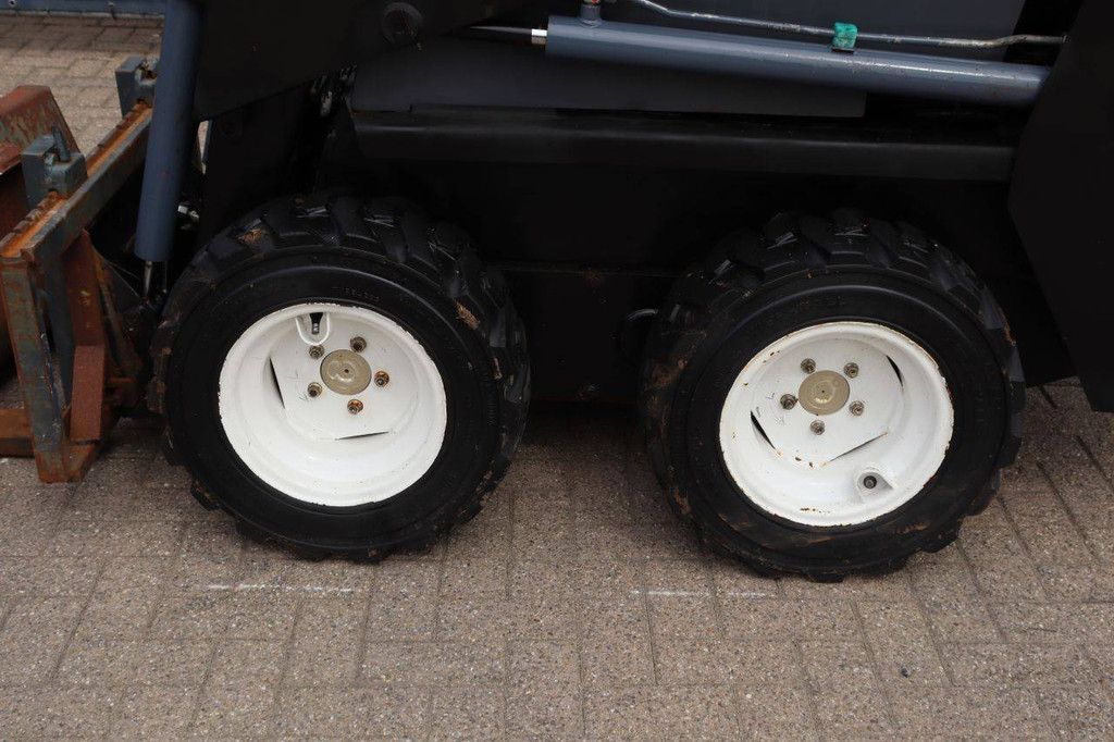 Skid steer loader Gehl SL1625 (Margin)