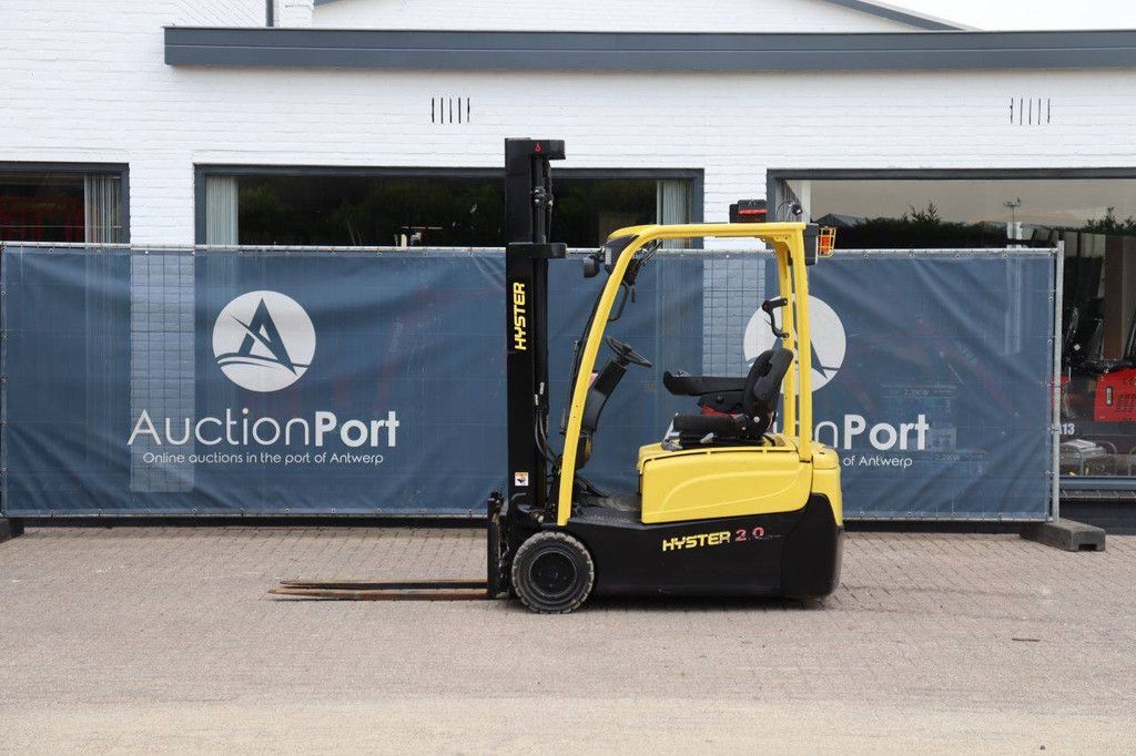 Hyster J2.0XNT MWB Electric Forklift 1950kg 3.93m 2020