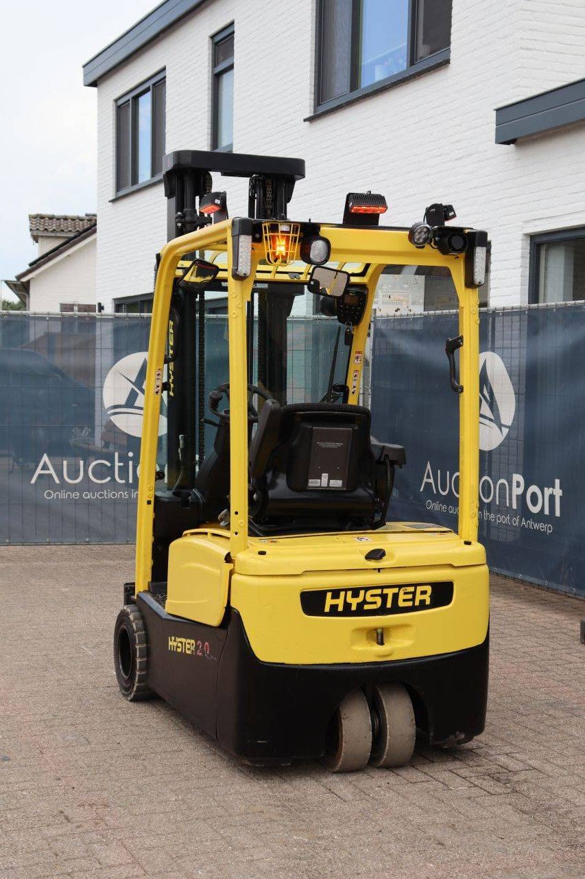Hyster J2.0XNT MWB Electric Forklift 1950kg 3.93m 2020