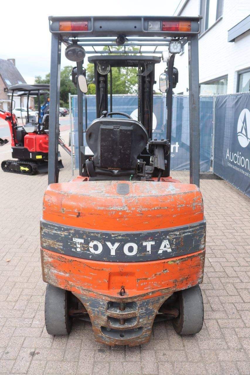 Toyota 7FBMF25 Elektrogabelstapler 2500 kg 5,0 m 2009