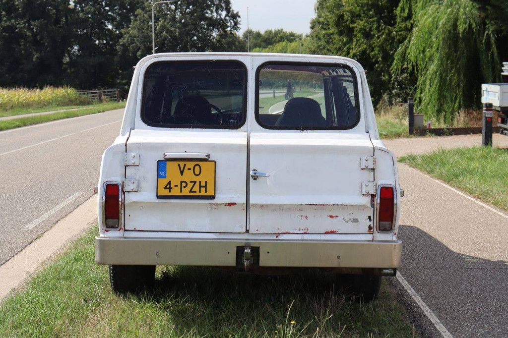 Jeep Cherokee Chief Off-road Vehicle Petrol 121hp 1979 (Margin)