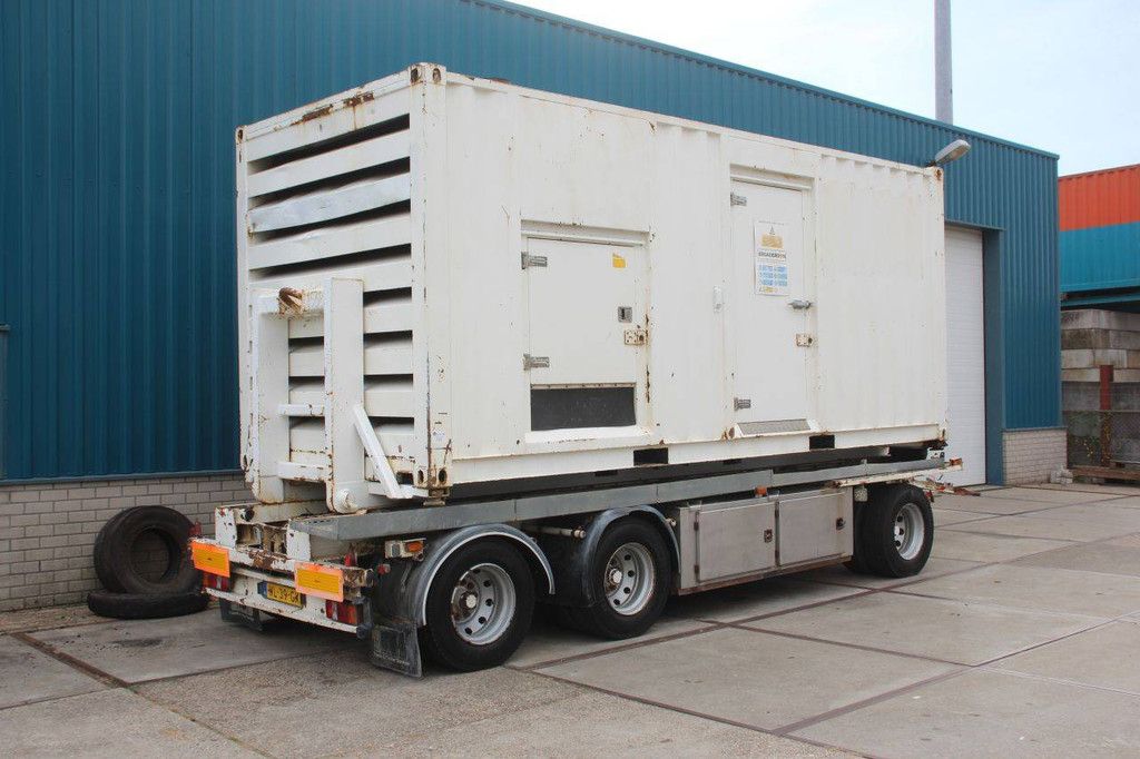 Containergenerator Volvo Penta TAD 1642 GE Diesel 604 kW mit Ligthart-Anhänger