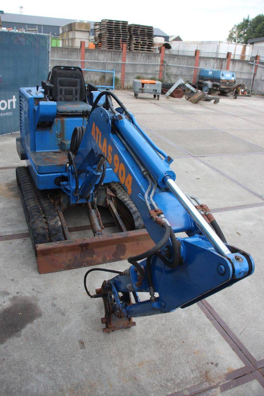 Atlas 904 Diesel Mini Excavator