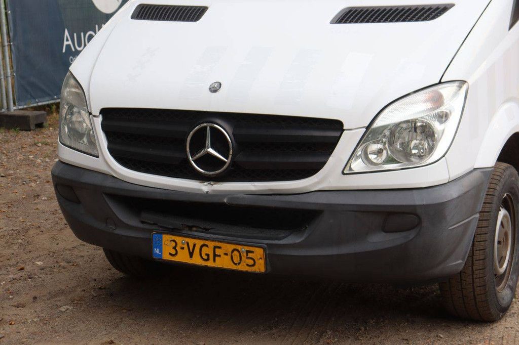 Mercedes-Benz 310 CDI Kipper, Diesel, 95 PS, Baujahr 2010