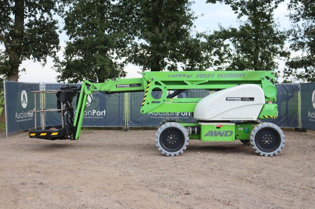 Niftylift HR21 Gelenkteleskoparbeitsbühne Hybrid Diesel + Elektro 225 kg 20 m 2014