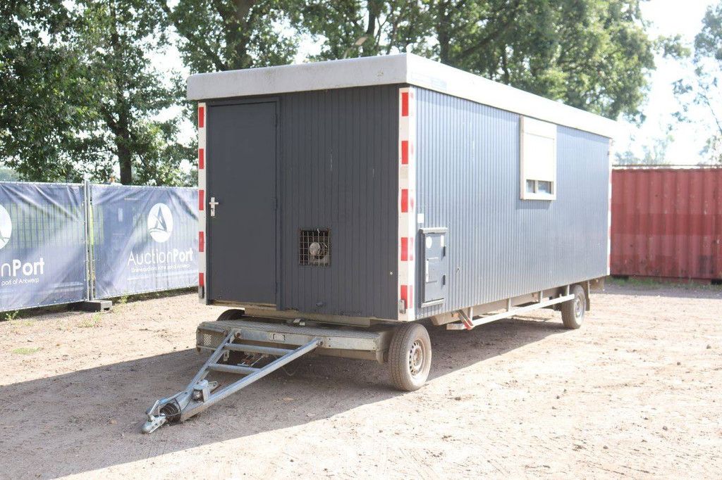 Kuiper ASS2 450kg Sozialcontainer, Baujahr 2009, auf Anhänger