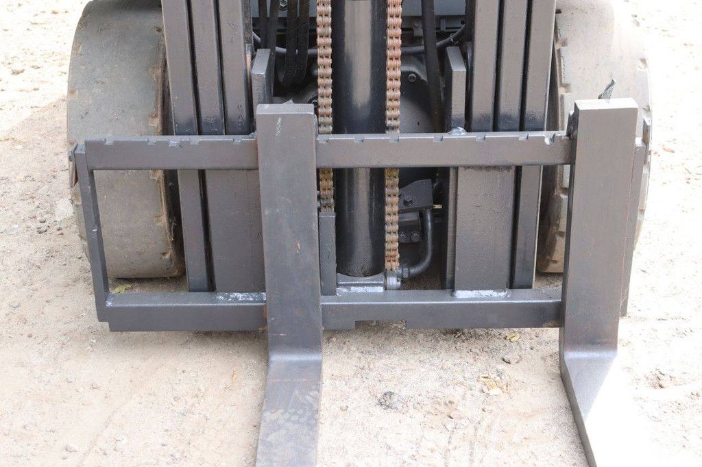 Forklift Toyota LPG 42-7FGF25 2500kg 4.7m 2003