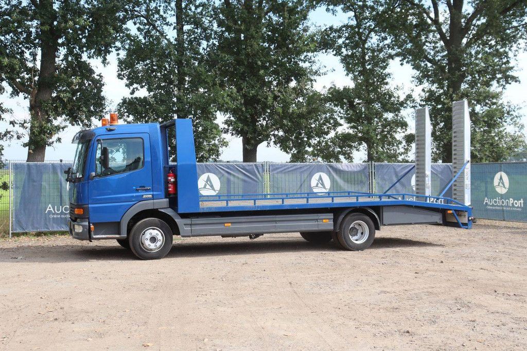 Machine transporter Mercedes-Benz 970.02 Diesel 150hp 2690 kg 2001