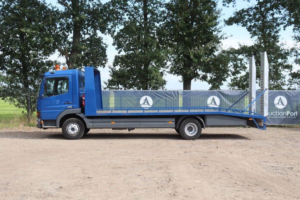 Machine transporter Mercedes-Benz 970.02 Diesel 150hp 2690 kg 2001