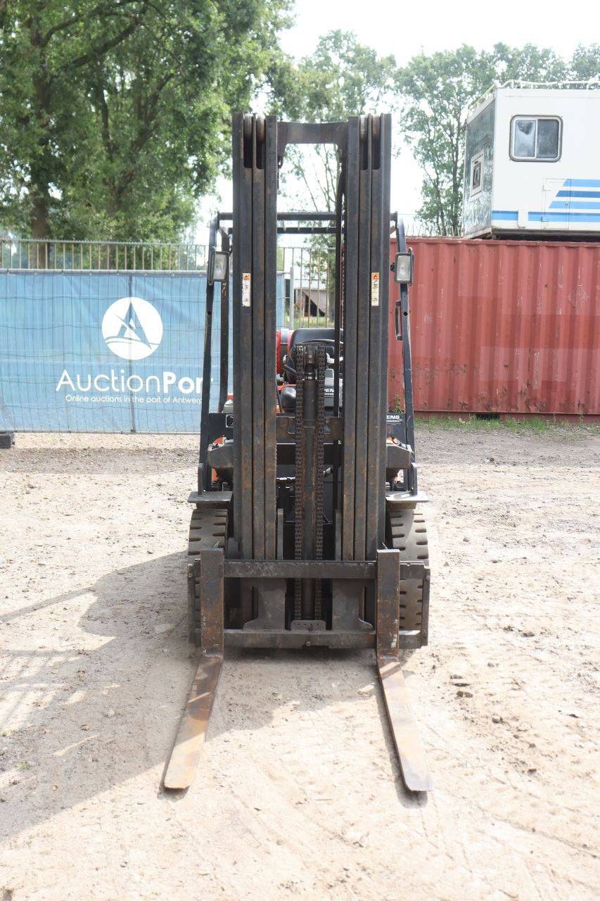 Doosan LPG-Gabelstapler 2500 kg 5,54 m 2009