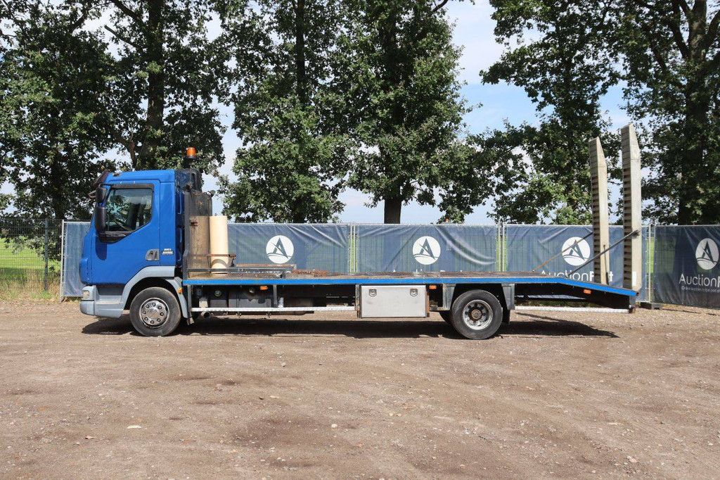Machinetransporter DAF FA LF45G12 Diesel 159pk 2008