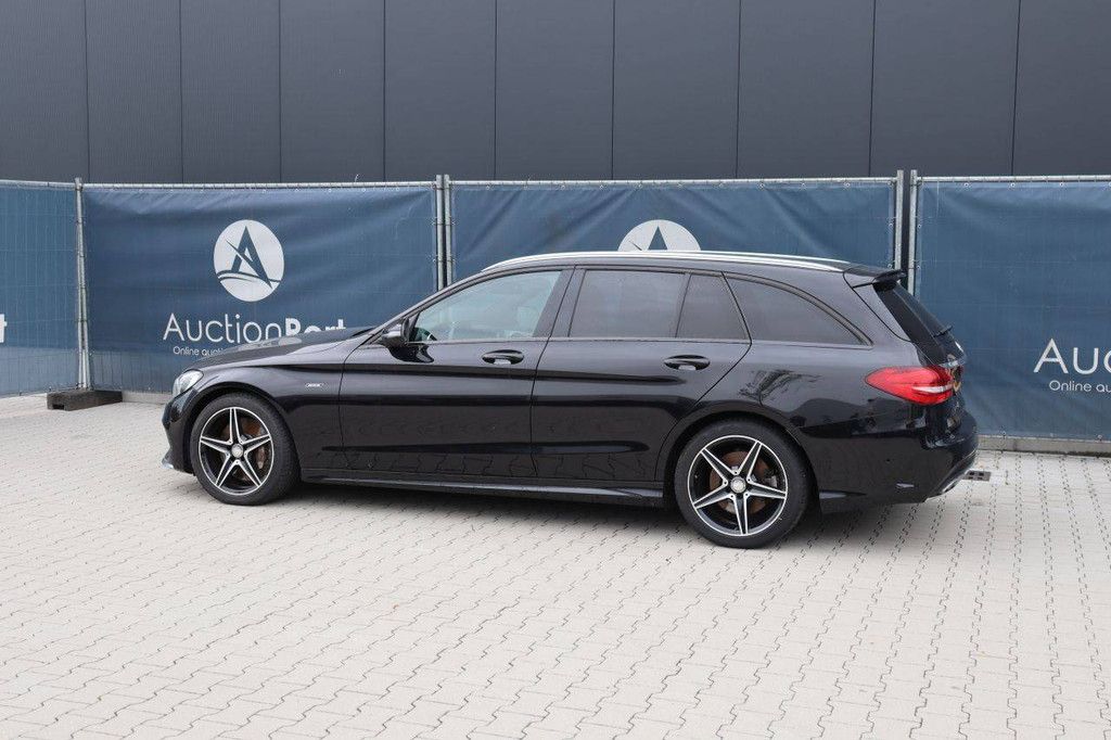 Mercedes-Benz C450 4Matic Station Wagon Petrol 368hp 2016 (Margin)