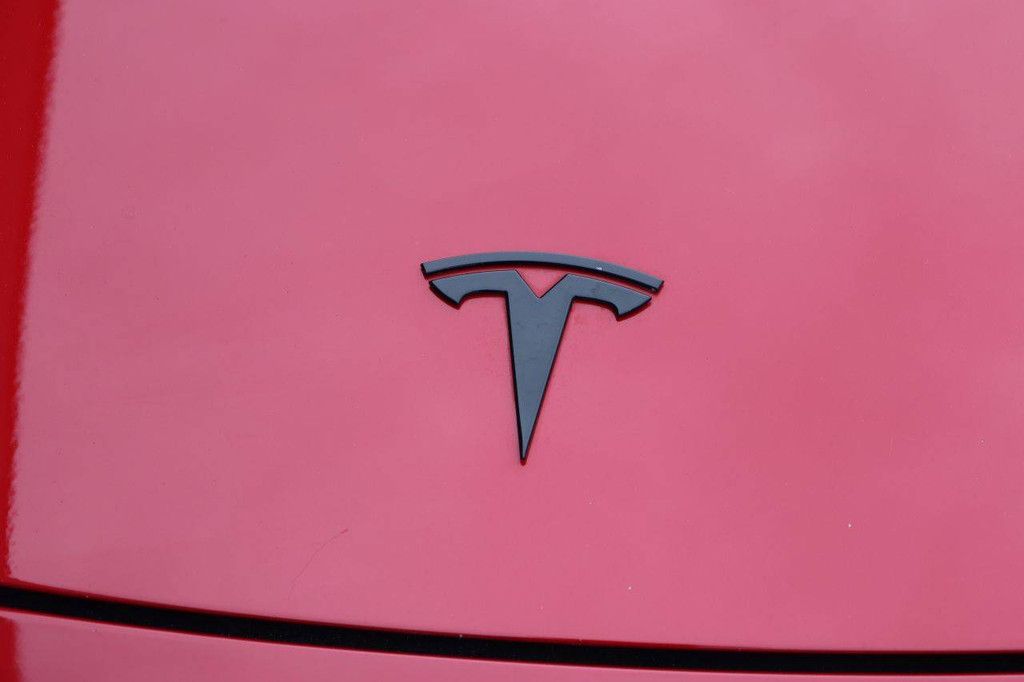 Tesla Model 3 Elektro-Pkw 283 PS 2021 (Marge)