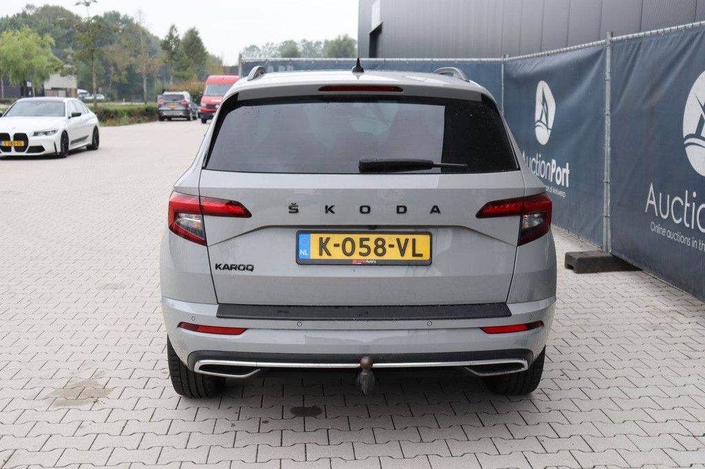 SUV Skoda Karoq Sport Line Benzin 150 PS 2021