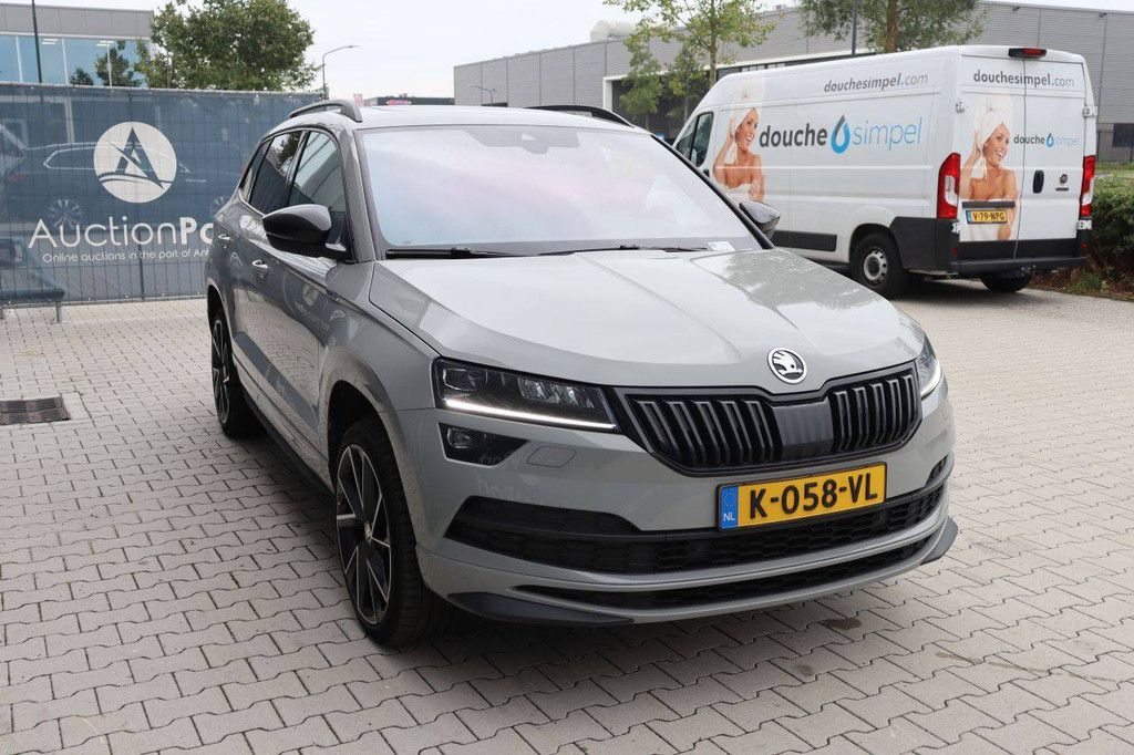 SUV Skoda Karoq Sport Line Benzin 150 PS 2021