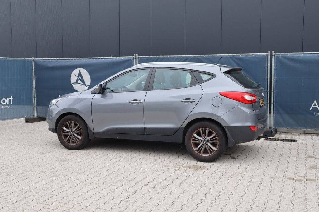 SUV Hyundai TUCSON Benzin 135 PS 2014 (Margin)