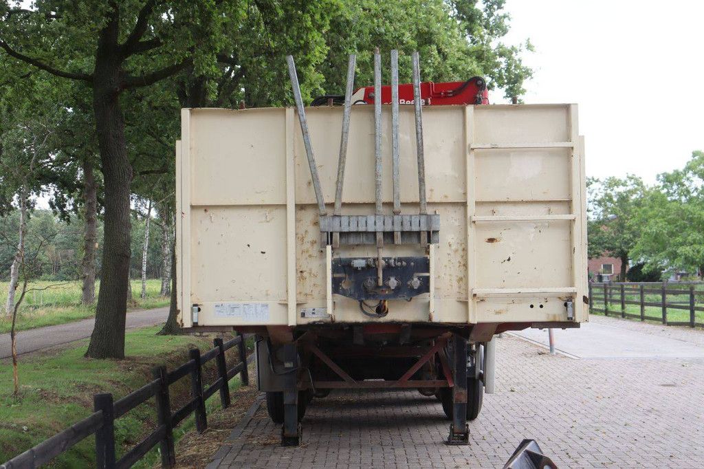 Pritschenauflieger, Boden 48.000 kg, Baujahr 2007, mit Ladekran