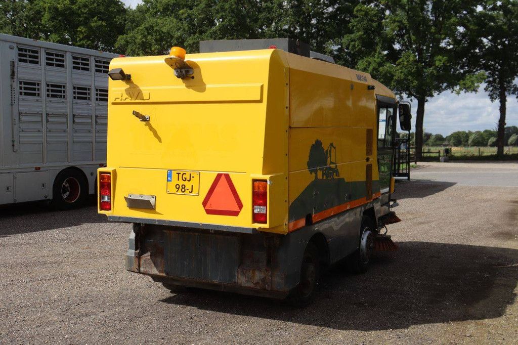 Veegmachine Ravo 540 Diesel 2004
